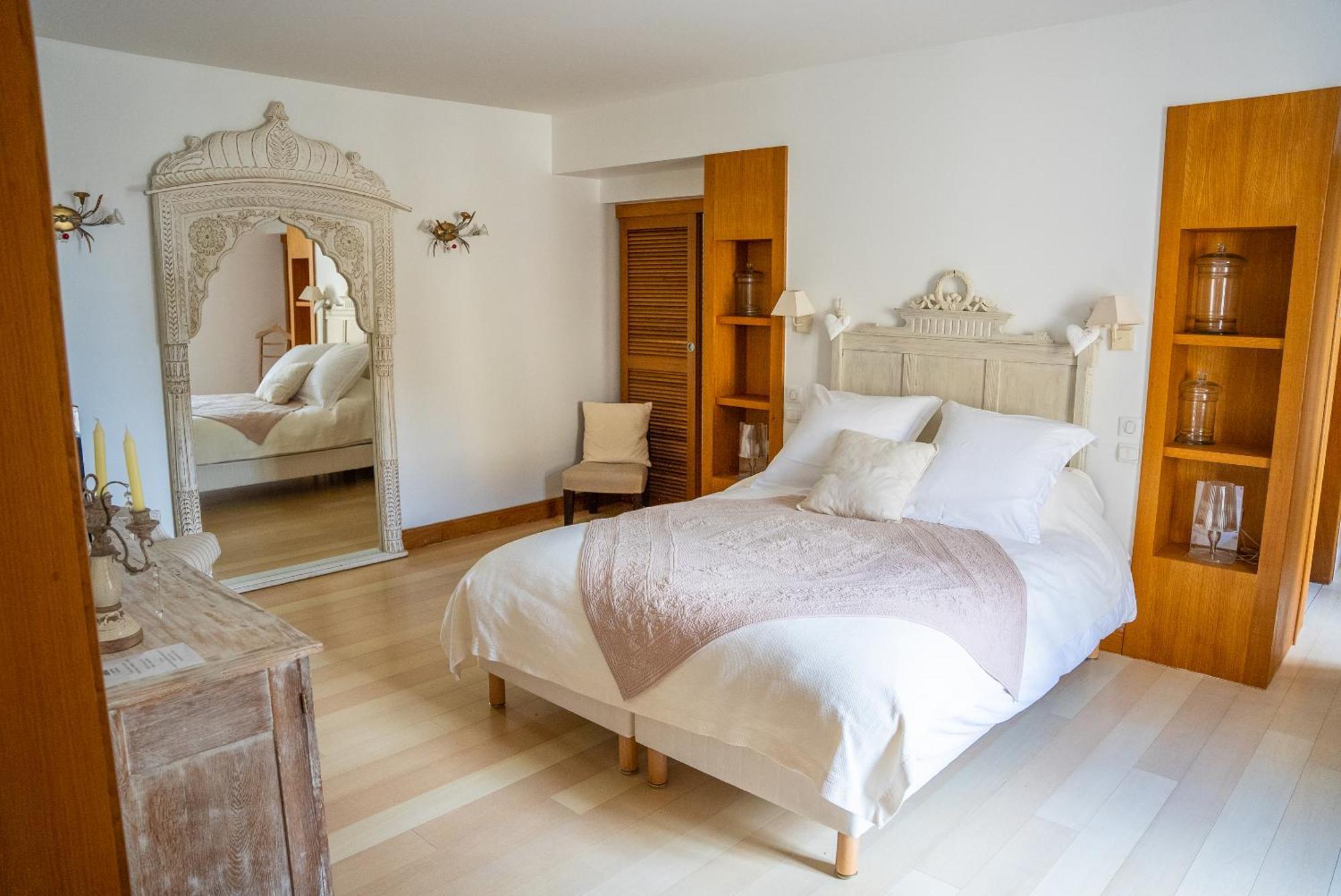 Chateau De Lussac Lussac  部屋 写真