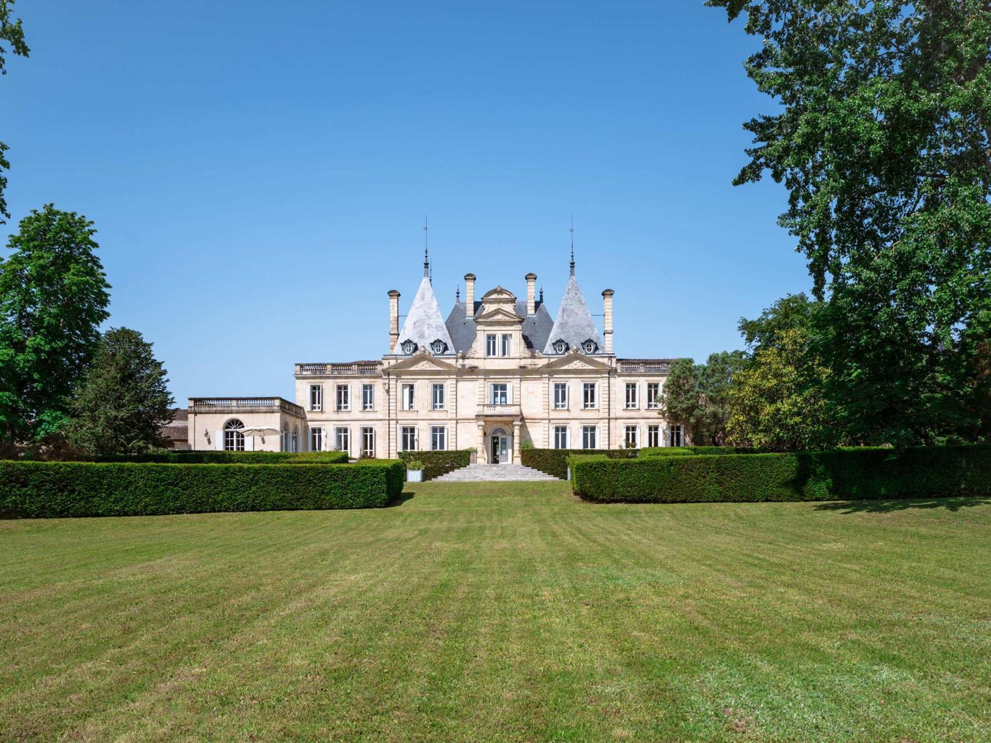 Chateau De Lussac Lussac  部屋 写真
